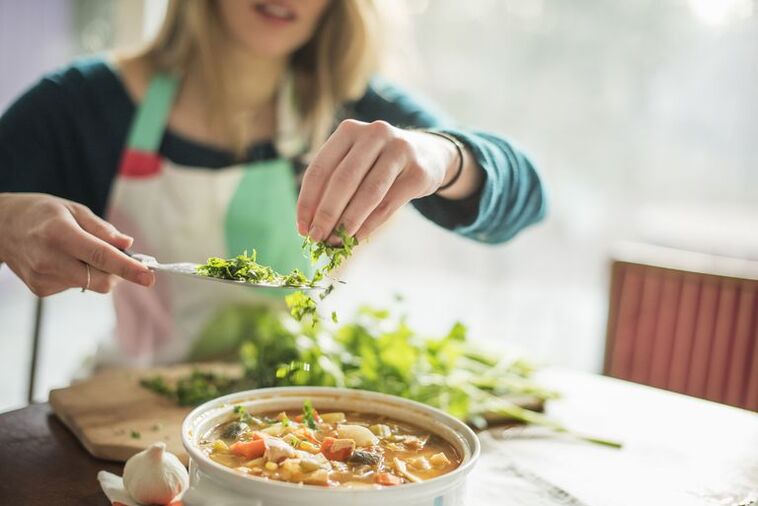 Pregătirea alimentelor utile cu un refuz ascuțit de fumat